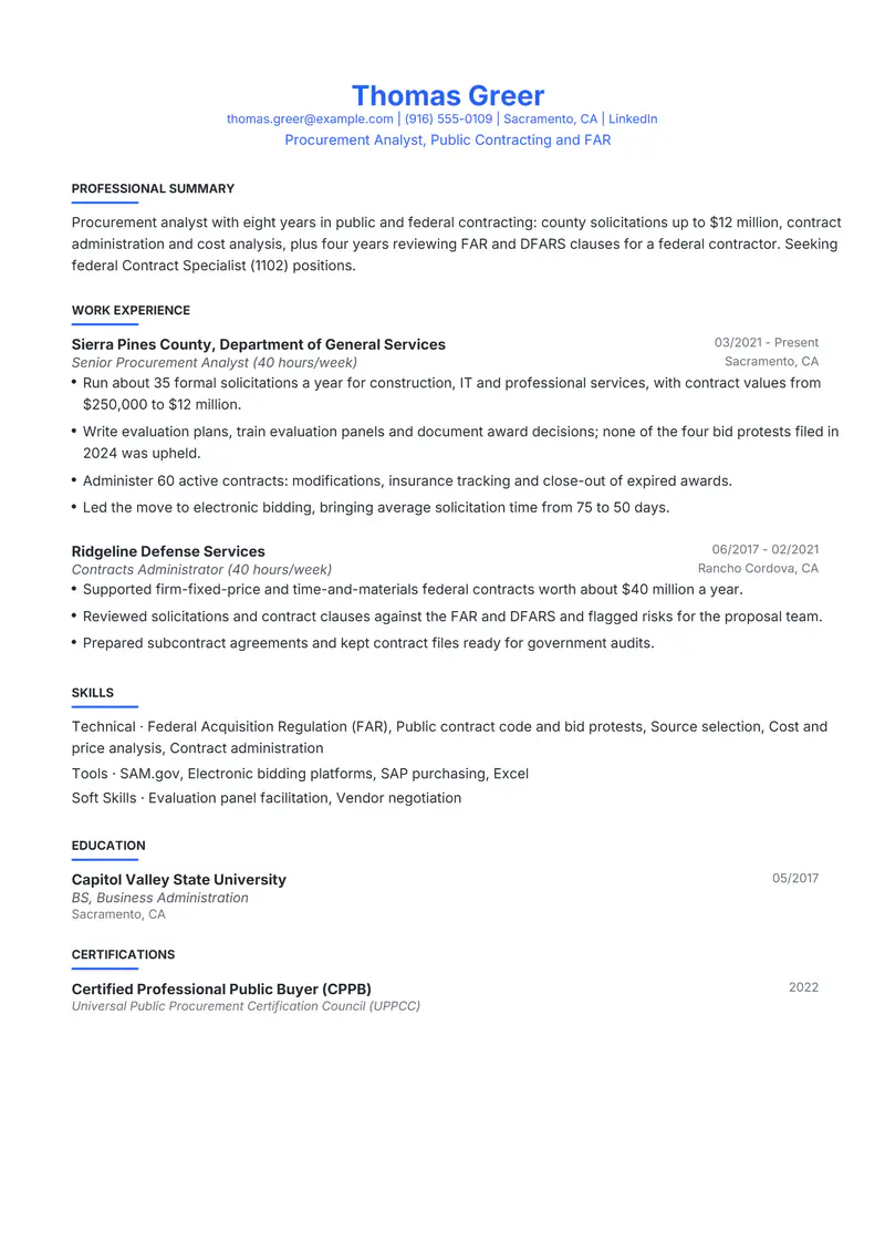 Government resume template sample in Leslie, page 1: fictional Procurement Analyst, Public Contracting and FAR